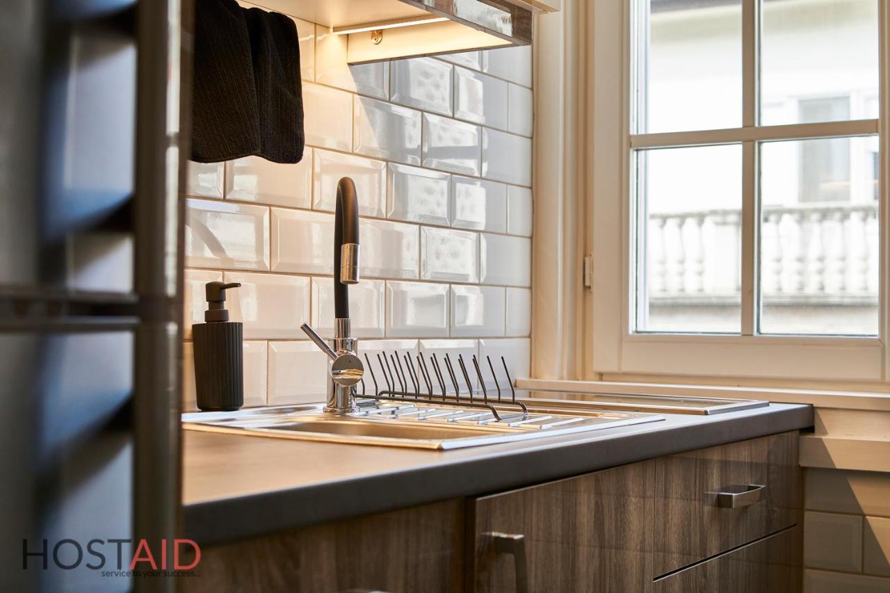 R7 Design Apartment - Hostaid بودابست المظهر الخارجي الصورة