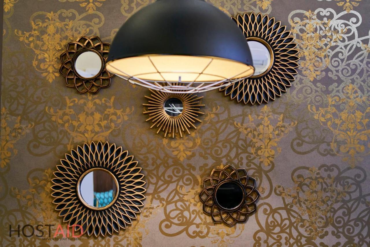 R7 Design Apartment - Hostaid بودابست المظهر الخارجي الصورة